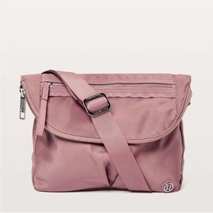 NWT Lululemon Festival Bag II *5L Quicksand Crossbody Purse